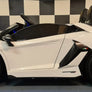 Lamborghini Aventador 2 places