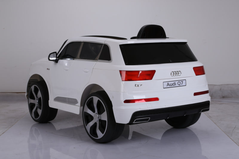 Audi Q7 PORTES HAUTES voiture enfant électrique 12 volts