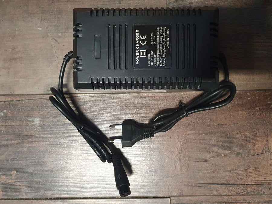 Chargeur pour Quad-Moto 800 watts 36 volts