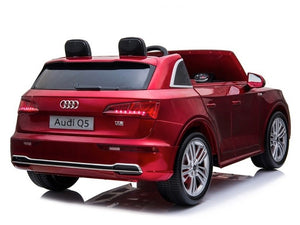 Audi Q5 version 2 places 12 volts ou version 4 moteurs + MP4 deux places